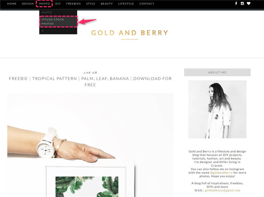 海外のフリー素材がダウンロードできるサイト。Gold and Berry